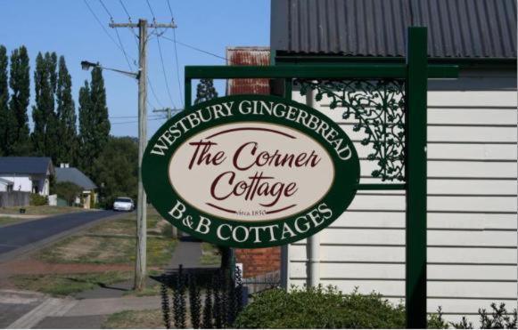 Westbury Gingerbread Cottages Exterior photo